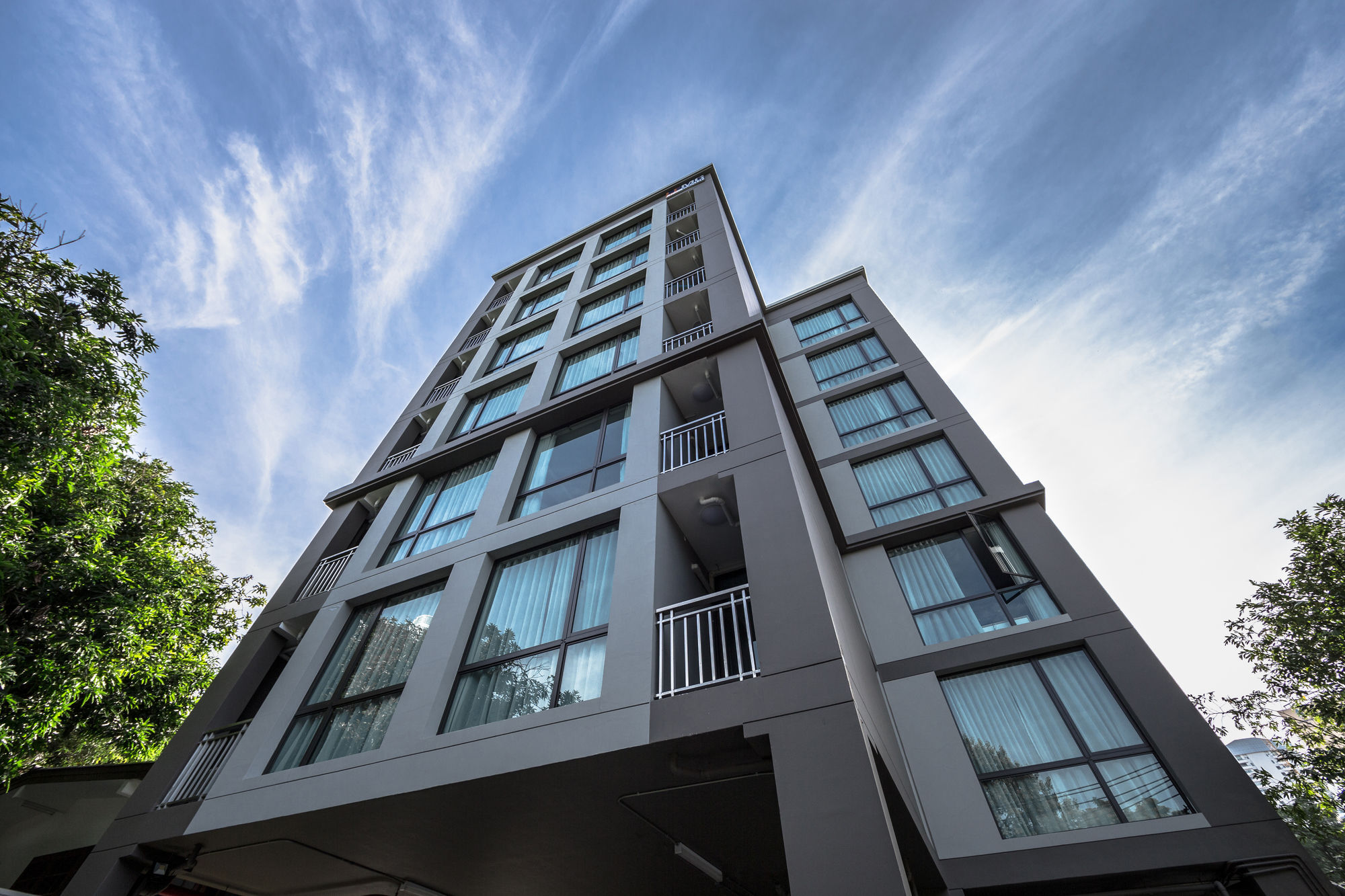 Like Sukhumvit 22 Aparthotel Bangkok Exterior photo