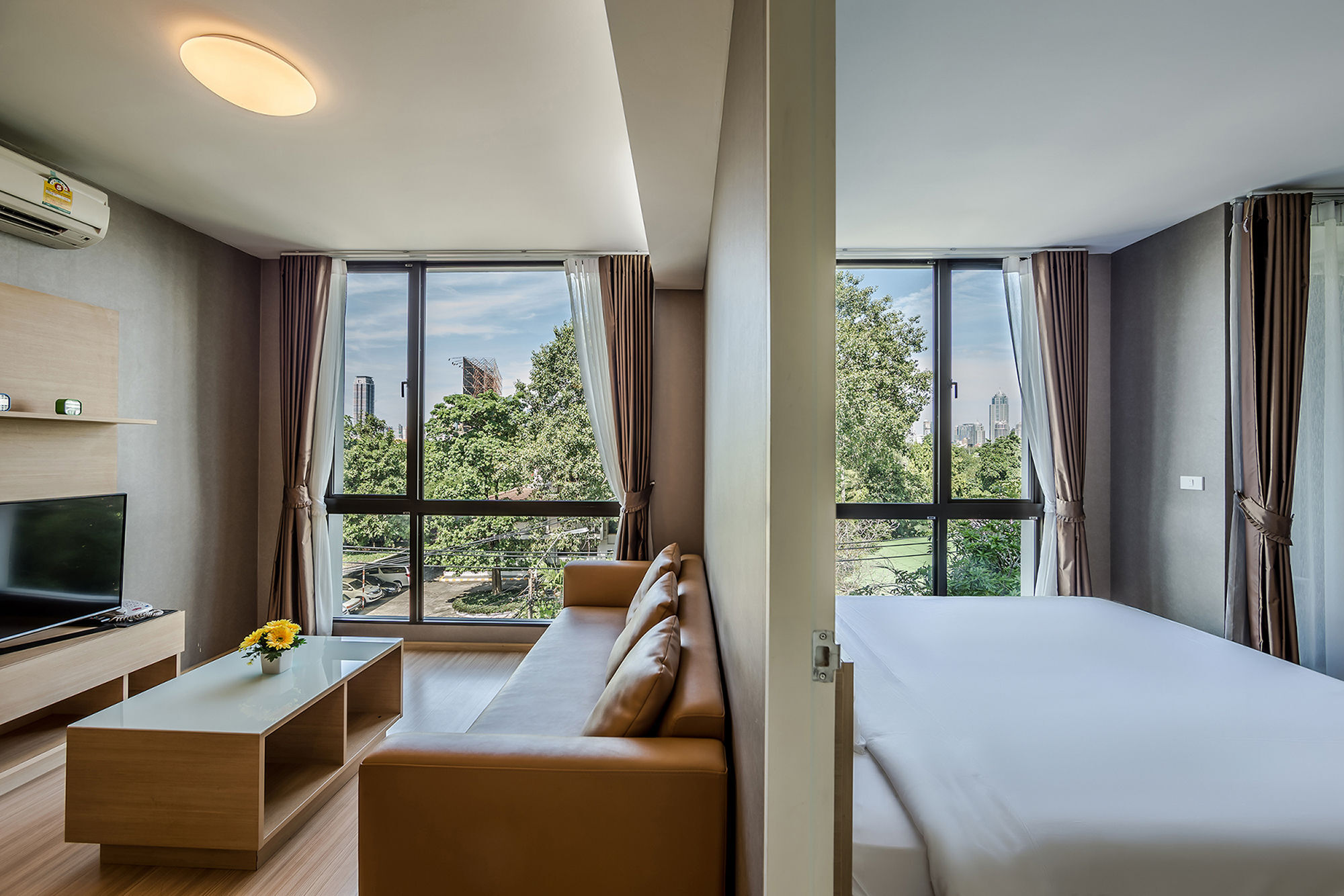 Like Sukhumvit 22 Aparthotel Bangkok Exterior photo